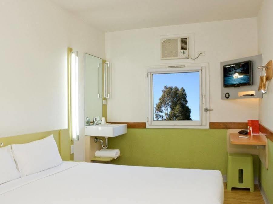 Ibis Budget Canberra Zewnętrze zdjęcie